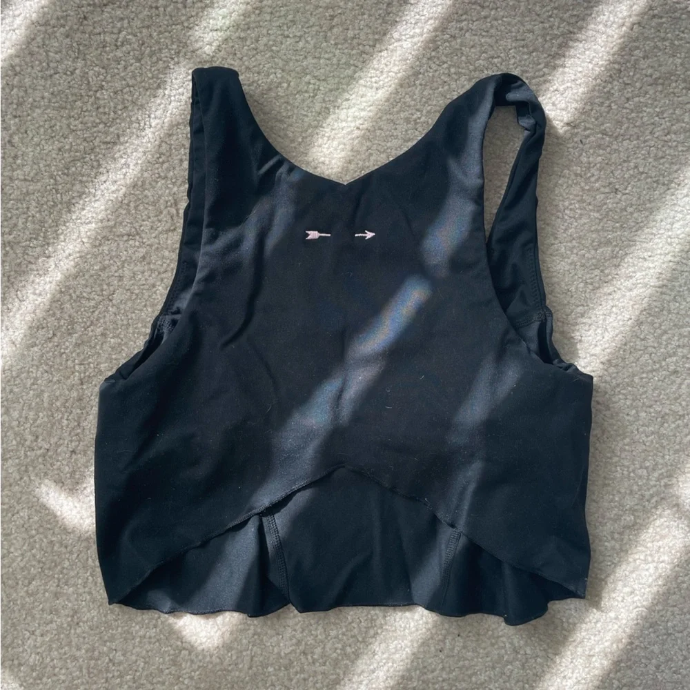 Live The Process Crop Workout Tank - Picture 2 of 2